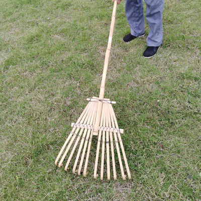 11 Tine 145cm Bamboo Rake Handmade Rustless Garden Rakes Harrow