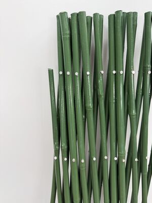Enhance Garden Privacy & Style: Sustainable Expanding Bamboo Fence Rolls